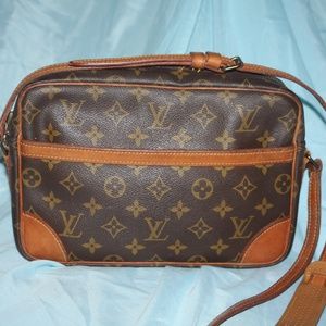 Authentic Louis Vuitton Trocadero 30 GM